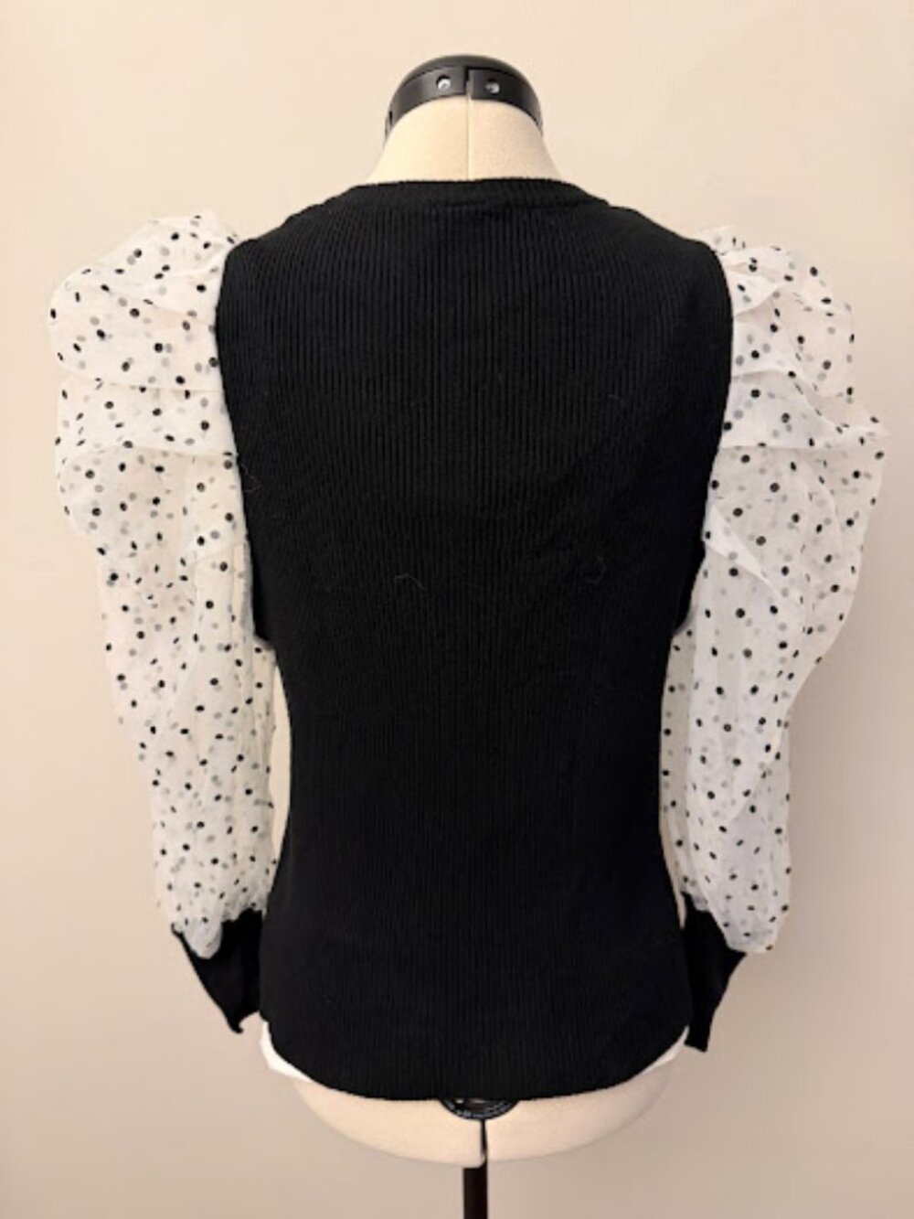 Black white-polka-dot Top chiffon sleeves size M - Picture 3 of 9